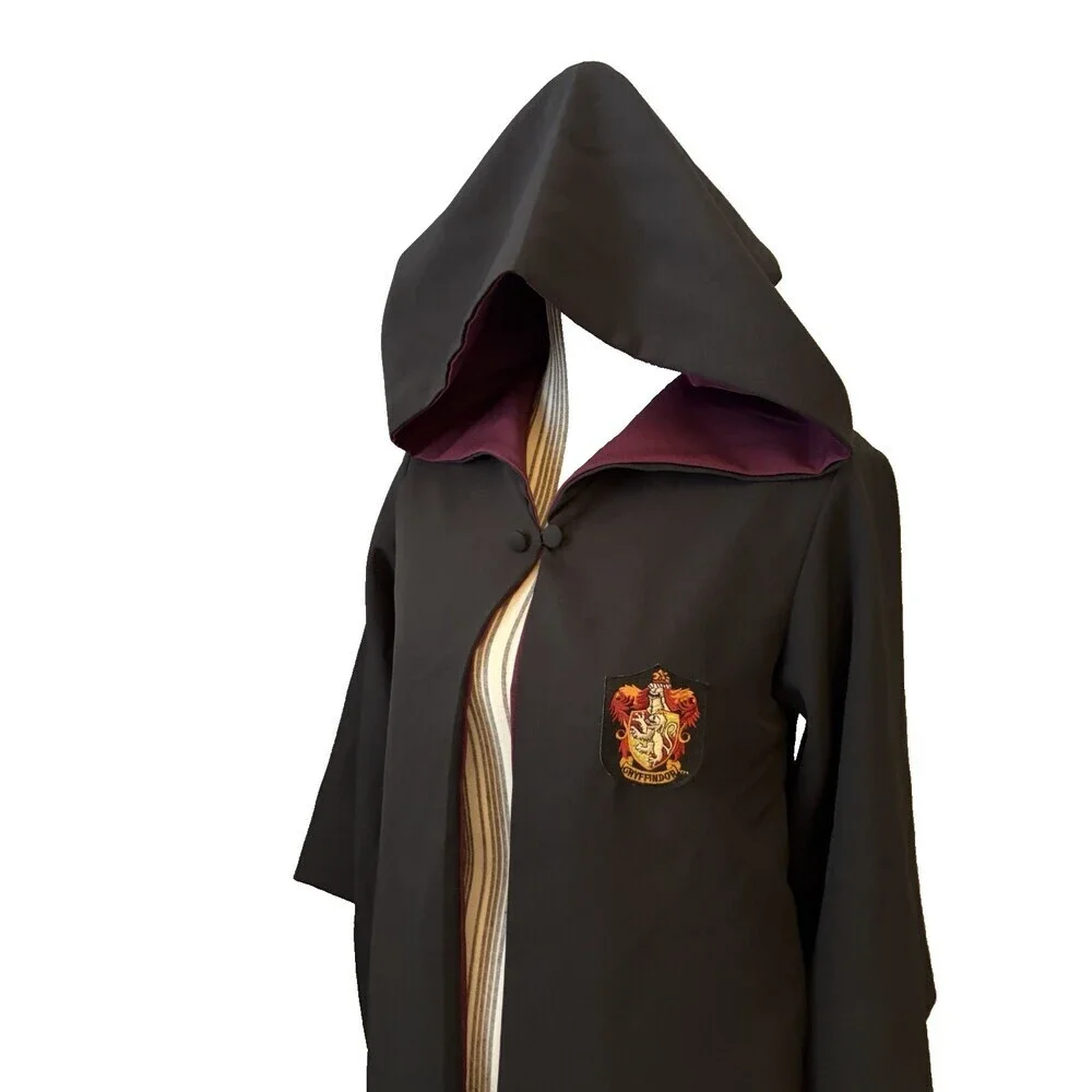 Gryffindor Adult Size XXS Wizarding World of Harry Potter Universal Studios Robe